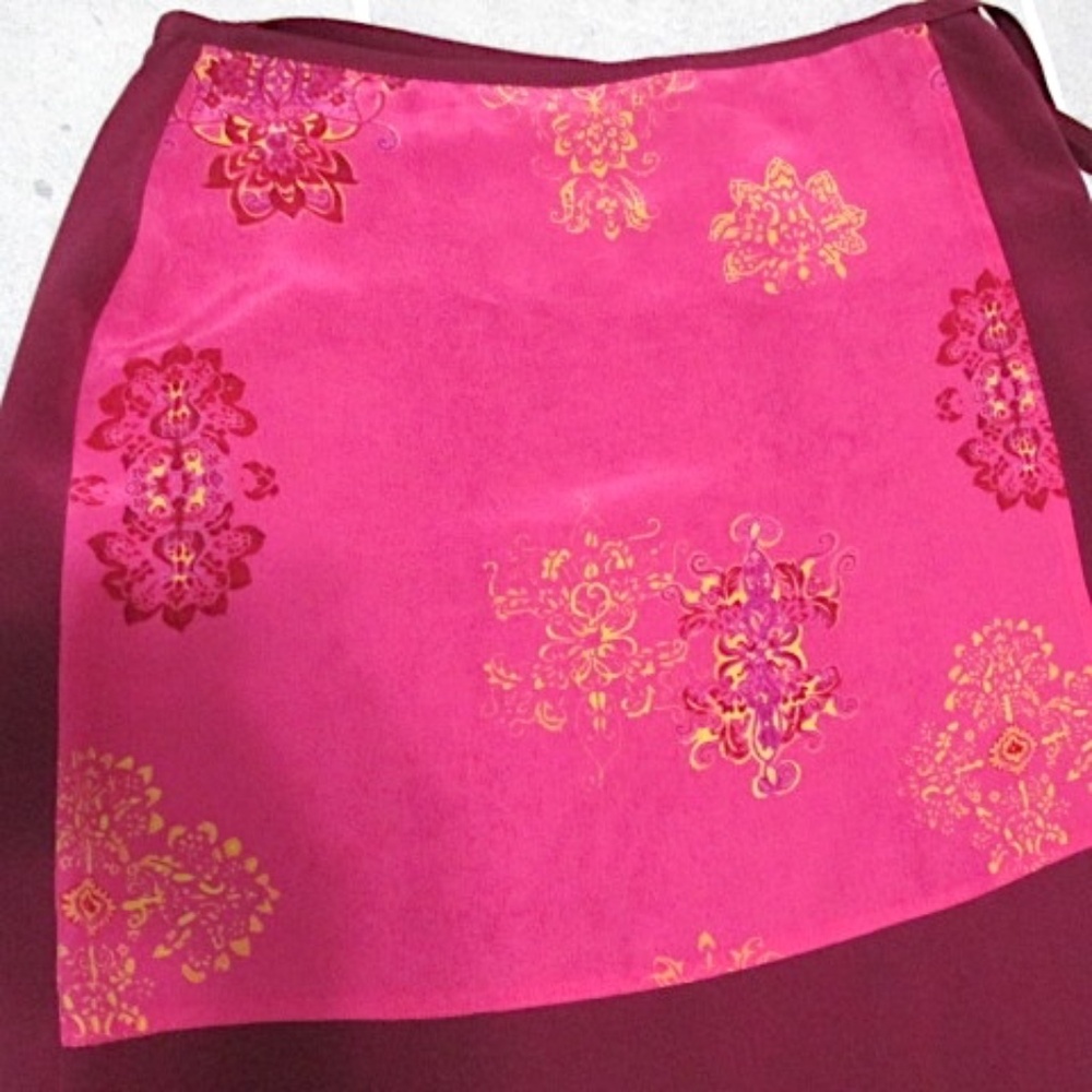 Amanda Smith Purple Pink Silk Wrap Skirt, Size PM - Picture 11 of 11